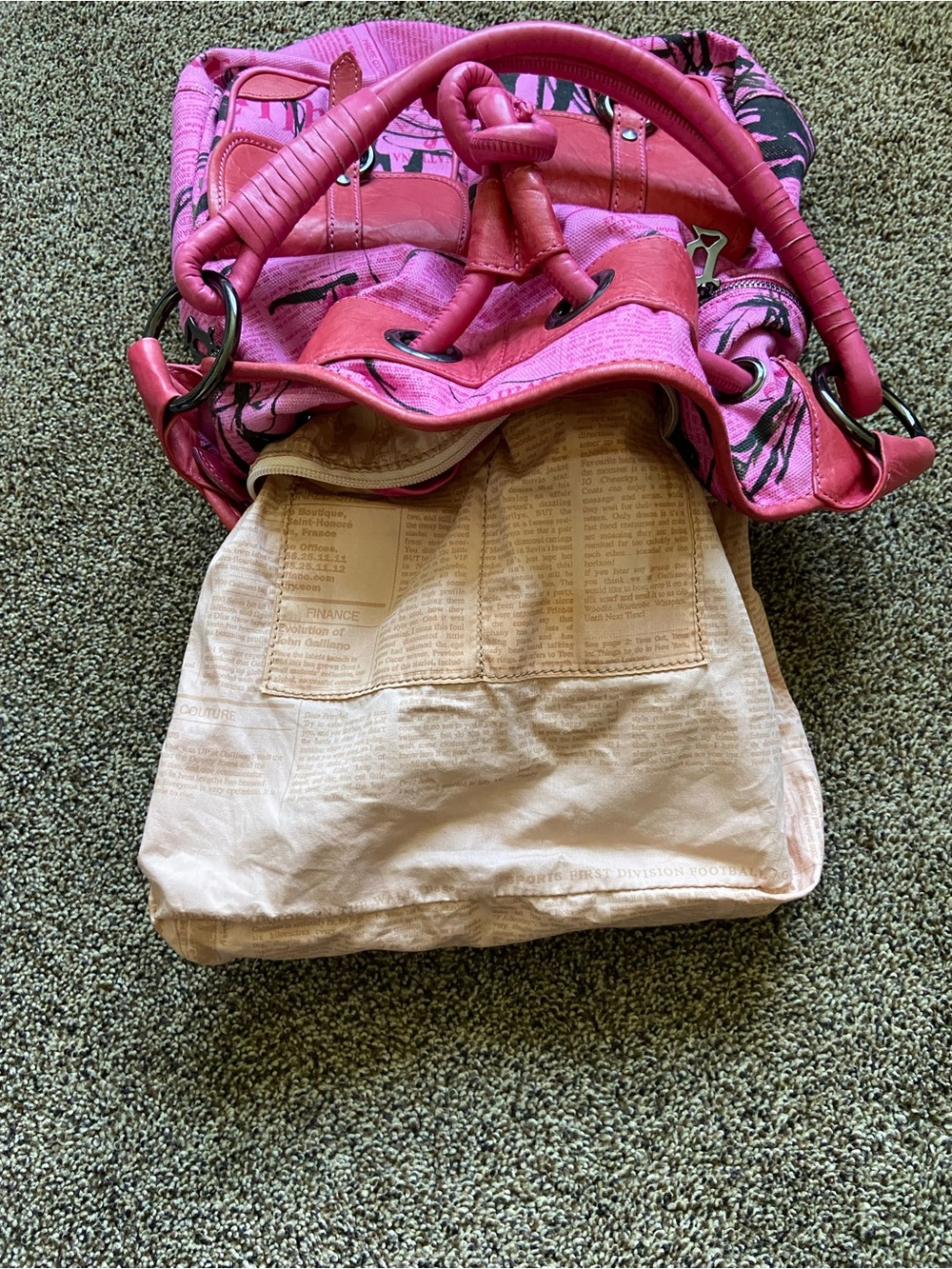 Vintage John Galliano Pink Newspaper Print Leather/Canvas Shoulder Slouchy Bag - Picture 10 of 15